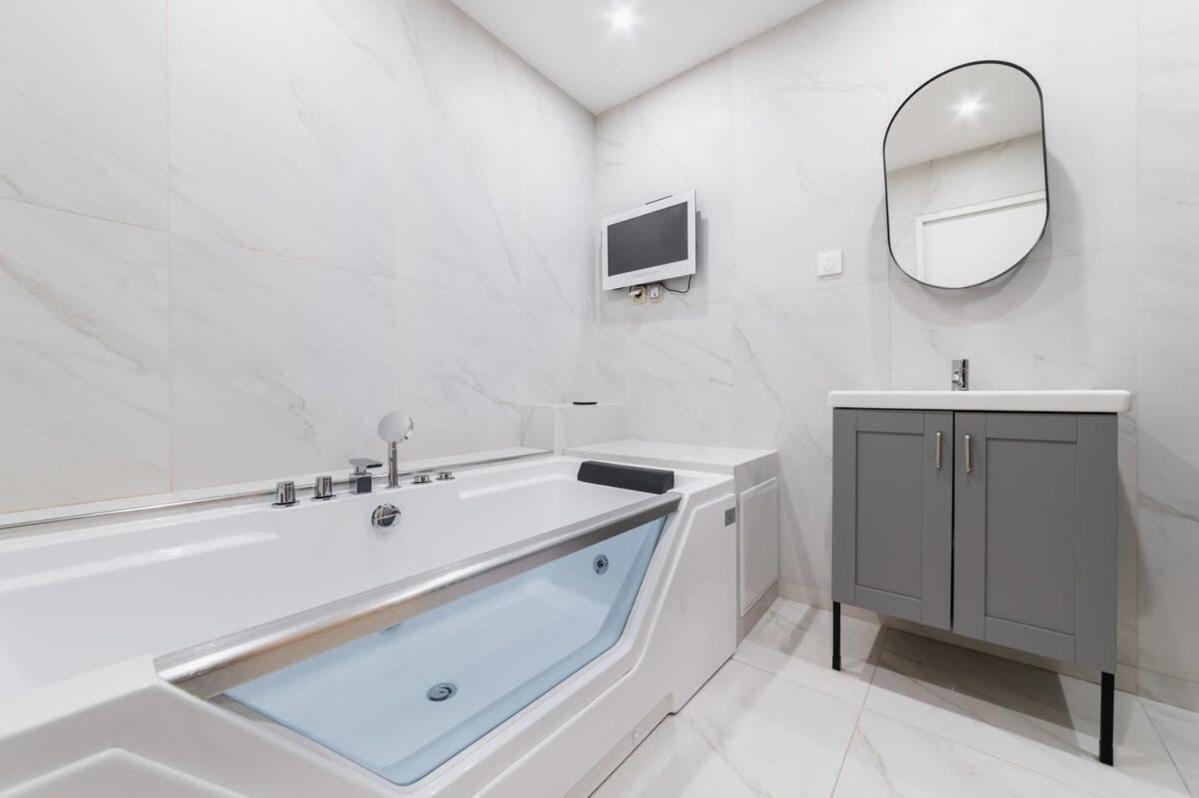 Appartment Cosy Et Agreable Avec Sauna - 4P - Flat-Guest Paris Eksteriør bilde